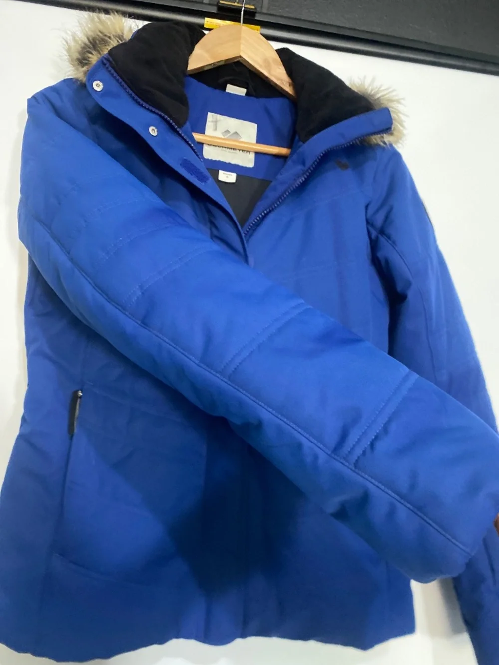 Obermeyer 4 Tuscany IIJacket - Picture 9 of 16